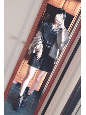 「しまむら（シマムラ）のアイテム（パンツ、ブラック系）」を使った、んなさん（レディース・152cm）の春コーディネート