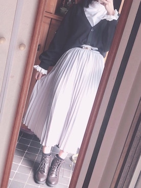 「GU（ジーユー）のアイテム（スカート、グレー系）」を使った、んなさん（レディース・152cm）の春コーディネート