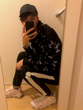 「PRADA（プラダ）のアイテム（キャップ）」を使った、Yukihiroさん（メンズ・186cm）の冬コーディネート