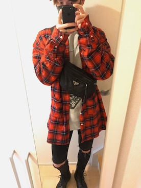 「PRADA（プラダ）のアイテム（キャップ）」を使った、Yukihiroさん（メンズ・186cm）の冬コーディネート
