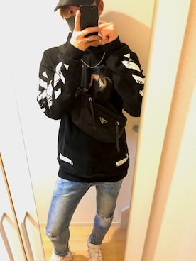 「PRADA（プラダ）のアイテム（キャップ）」を使った、Yukihiroさん（メンズ・186cm）の冬コーディネート