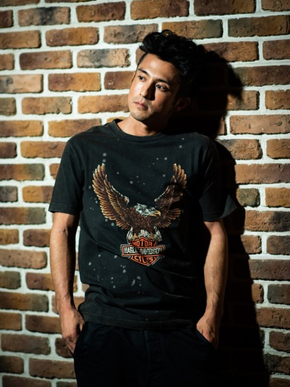 「Harley-Davidsonのブリーチド・イーグルショートスリーブTシャツ（Tシャツ/カットソー、ブラック系）」を使った、HARLEY-DAVIDSONさん（メンズ・168cm）の秋コーディネートの1枚目の写真