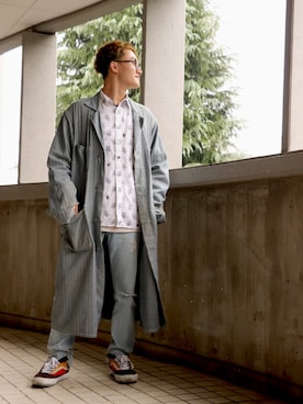 「DIESEL（ディーゼル）のアイテム（シャツ/ブラウス、ホワイト系）」を使った、rikutohappiestfoolさん（メンズ・170cm）の冬コーディネート