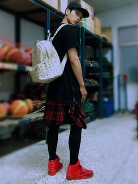 「REMIX（リミックス）のアイテム（帽子）」を使った、yzさん（メンズ・175cm）の春コーディネート