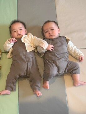 「quoti use fith（クゥオティ　ユース　フィス）のアイテム（サロペット/オーバーオール）」を使った、そう　相互さん（キッズ・80cm）の冬コーディネート