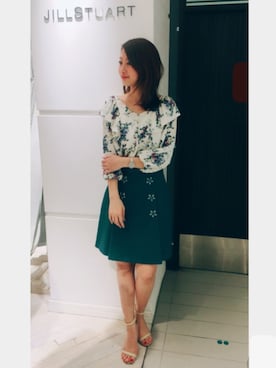 「アイテム（腕時計）」を使った、yu-riさん（レディース・166cm）の冬コーディネート