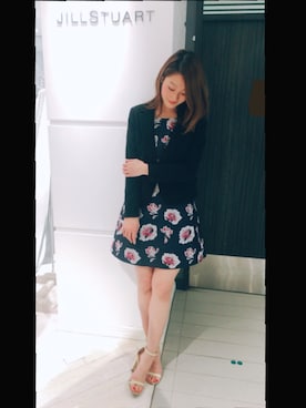 「アイテム（テーラードジャケット）」を使った、yu-riさん（レディース・166cm）の冬コーディネート