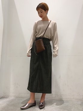 「koe（コエ）のアイテム（ニット/セーター）」を使った、kayaさん（レディース・160cm）の秋コーディネート