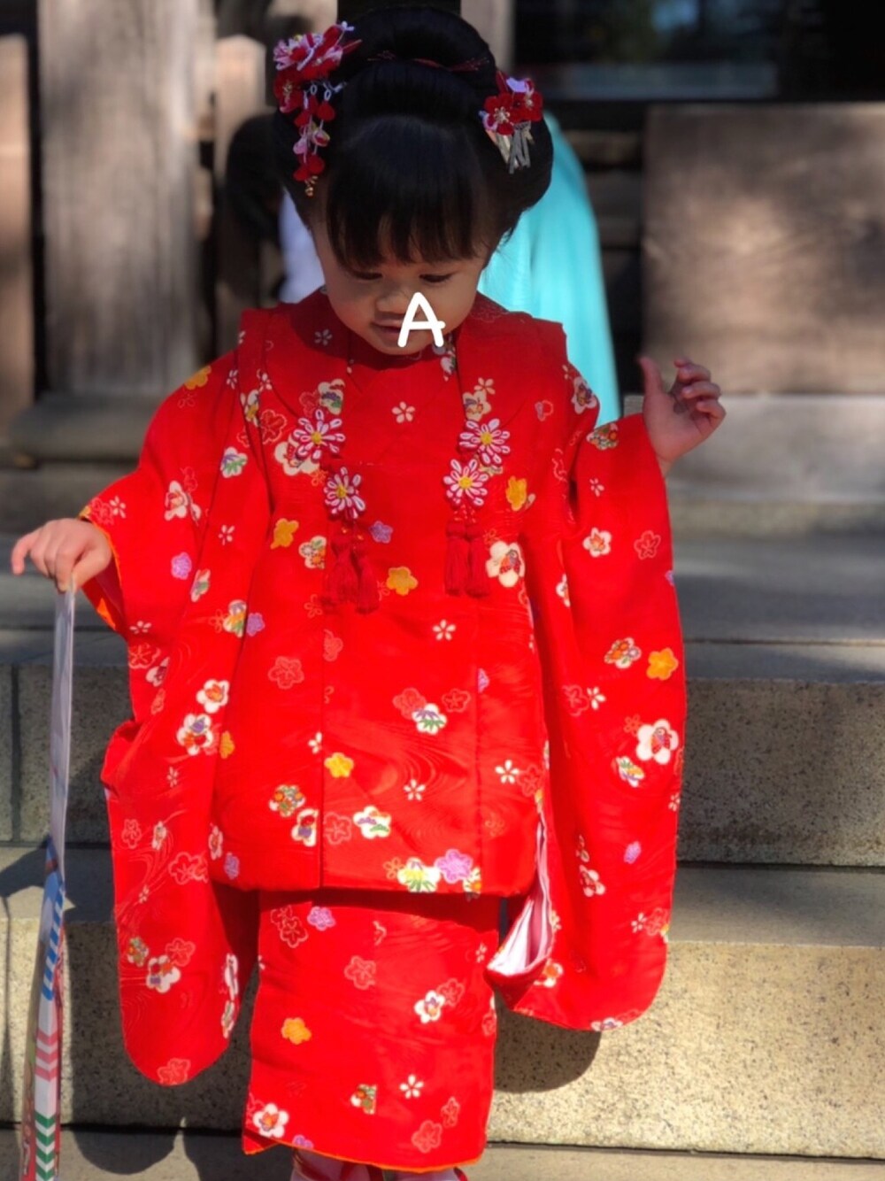 「3歳、3歳４ヶ月、七五三、朱色、日本髪、着物」｜「👘のアイテム（浴衣、レッド系）」を使った、★app@chi★さん（キッズ・90cm）の秋コーディネートの1枚目の写真