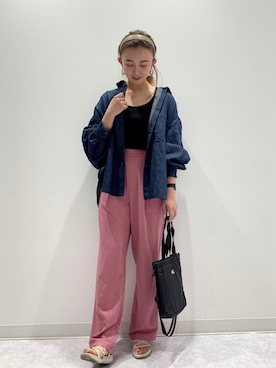 「RAG MACHINE（ラグマシーン）のアイテム（パンツ）」を使った、matsunaga tomoeさん（レディース・157cm）の春コーディネート