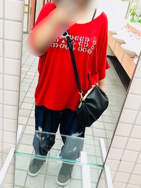 「Avail（アベイル）のアイテム（トップス、レッド系）」を使った、世杜(せと)さん（レディース・155cm）の夏コーディネート