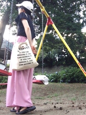 「白キャップ」｜「アイテム（アクセサリー）」を使った、とくさん（レディース・154cm）の夏コーディネート