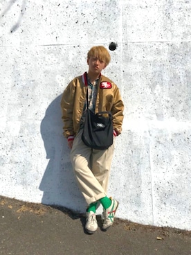 「アイテム（スタジャン、ゴールド系）」を使った、shoさん（メンズ・167cm）の春コーディネート