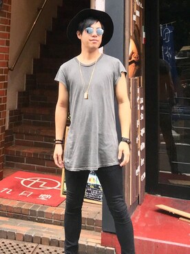 「Moonage Devilment（ムーンエイジデビルメント）のアイテム（トップス）」を使った、jさん（メンズ・172cm）の夏コーディネート