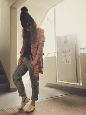 「アイテム（スリッポン、ゴールド系）」を使った、ゆかり🍎さん（レディース・152cm）の秋コーディネート