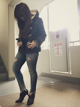 「Ungrid（アングリッド）のフレイドヘムストスリ（デニムパンツ）」を使った、ゆかり🍎さん（レディース・152cm）の冬コーディネート