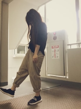 「ワッフル」｜「アイテム（チノパンツ）」を使った、ゆかり🍎さん（レディース・152cm）の春コーディネート