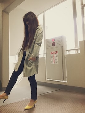 「デニムシャツワンピース」｜「アイテム（シューズ）」を使った、ゆかり🍎さん（レディース・152cm）の春コーディネート