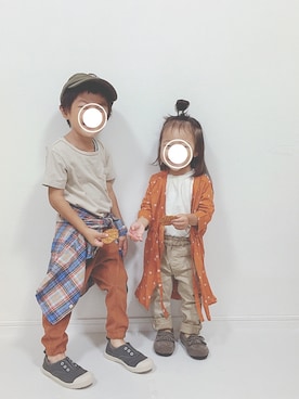 「レンガ色」｜「アイテム（グレー系）」を使った、soo&aaaさん（キッズ・80cm）の秋コーディネート