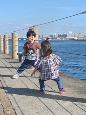 「にゃー」｜「アイテム（その他シューズ）」を使った、soo&aaaさん（キッズ・100cm）の秋コーディネート