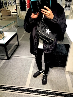 「GIVENCHY（ジバンシイ）のアイテム（バッグ）」を使った、kihayasuさん（メンズ・168cm）の春コーディネート