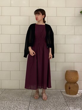 ワンピース ドレスを使った ショート丈カーディガン の人気ファッションコーディネート Wear