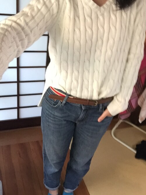 ③相性抜群の大きめニットでゆる×ゆるを楽しむ