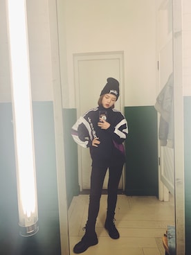 「アイテム（ブーティ、レッド系）」を使った、夏小正さん（レディース・155cm）の春コーディネート