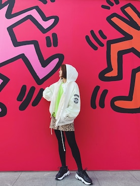 「PULL&BEAR（プルアンドベア）のアイテム（パーカー）」を使った、夏小正さん（レディース・155cm）の春コーディネート