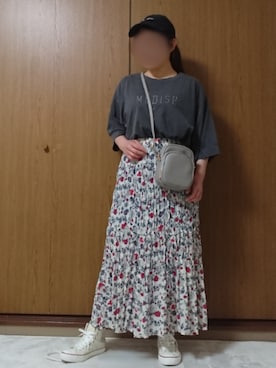「CEDAR CREST（セダークレスト ）のアイテム」を使った、ののさん（レディース・157cm）の春コーディネート