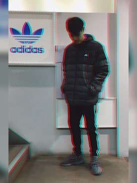 「Yeezy（イージー）のアイテム（ブーツ）」を使った、姚富峻さん（メンズ・175cm）の冬コーディネート