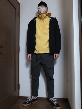 黄色男さんのコーディネート