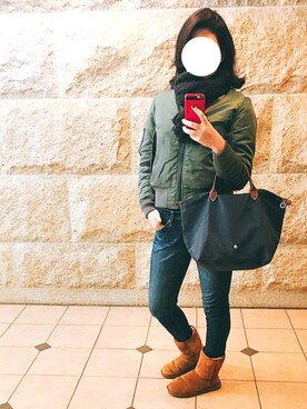 「AG JEANS（エージージーンズ）のアイテム」を使った、BOWさん（レディース・169cm）の冬コーディネート