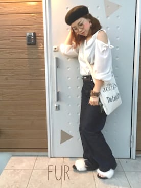 「TODAYFUL（トゥデイフル）のVintageトートバッグ（トートバッグ）」を使った、makiさん（レディース・161cm）の秋コーディネート