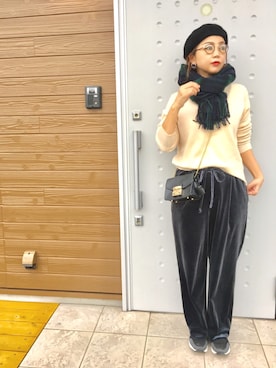 「ベルベットパンツ」｜makiさん（レディース・161cm）の春コーディネート