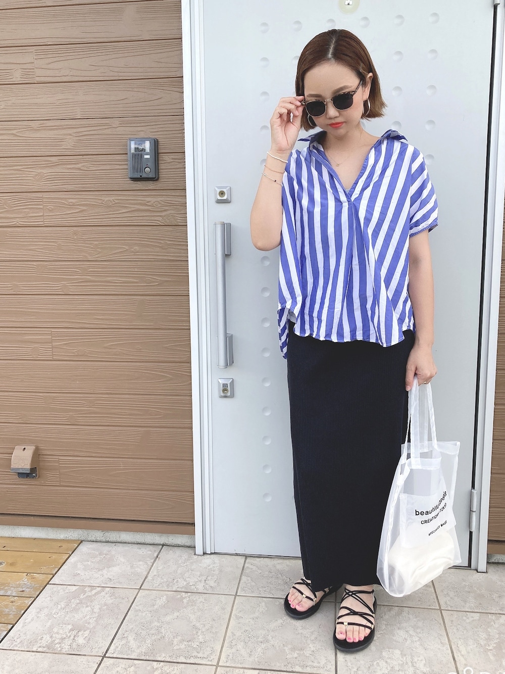 「シャツ、シャツ好き集まれ、スポーツサンダル、シースルー、トートバッグ、ストライプ、スポーツミックス、夏コーデ、beautiful people、テバ」｜「JOURNAL STANDARDのワイドロンストレースアップN/Sシャツ◆（シャツ/ブラウス、ブルー系）」を使った、makiさん（レディース・162cm）の夏コーディネートの1枚目の写真
