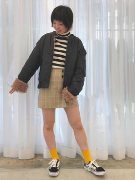 「Chica（チカ）のアイテム（ジャケット/アウター）」を使った、RENAさん（レディース・168cm）の秋コーディネート