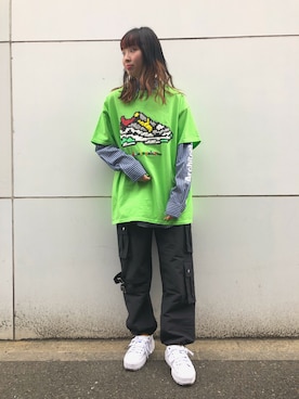 「L.H.P（エルエイチピー）のアイテム（カーゴパンツ）」を使った、RENAさん（レディース・168cm）の春コーディネート