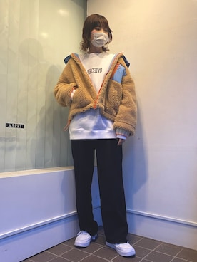 「L.H.P（エルエイチピー）のアイテム（スウェット）」を使った、RENAさん（レディース・168cm）の冬コーディネート