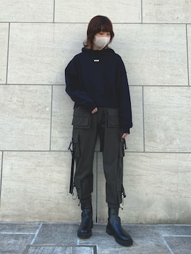 「MSGM（エムエスジーエム）のアイテム（パーカー）」を使った、RENAさん（レディース・168cm）の冬コーディネート
