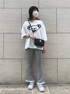 「Little sunny bite（リトルサニーバイト）のLittleSunnyBite/リトルサニーバイト/check girly pants（その他パンツ、ブラック系）」を使った、RENAさん（レディース・168cm）の春コーディネート