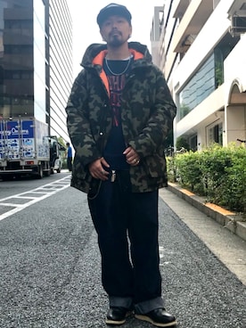 「ショット」｜「アイテム（ダウンジャケット/コート）」を使った、kiharaさん（メンズ・173cm）の秋コーディネート