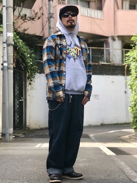「ショット」｜「アイテム（パーカー）」を使った、kiharaさん（メンズ・173cm）の秋コーディネート