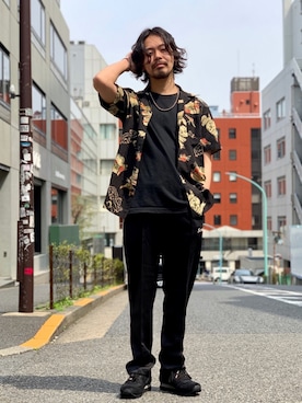 「ショット」｜「アイテム（スニーカー）」を使った、kiharaさん（メンズ・173cm）の春コーディネート