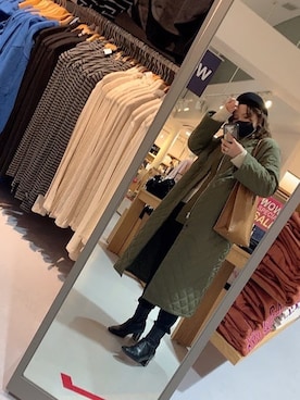 「ブーツイン」｜「アイテム（ノーカラージャケット）」を使った、マさん（レディース・162cm）の冬コーディネート