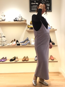 「パープル×黒」｜「アイテム（パンプス）」を使った、ORientalTRaffic 本八幡店さん（レディース・163cm）の春コーディネート