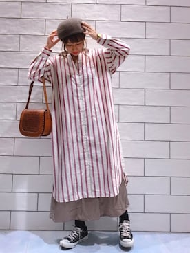 「アイテム（シャツワンピース）」を使った、miwataraさん（レディース・157cm）の秋コーディネート