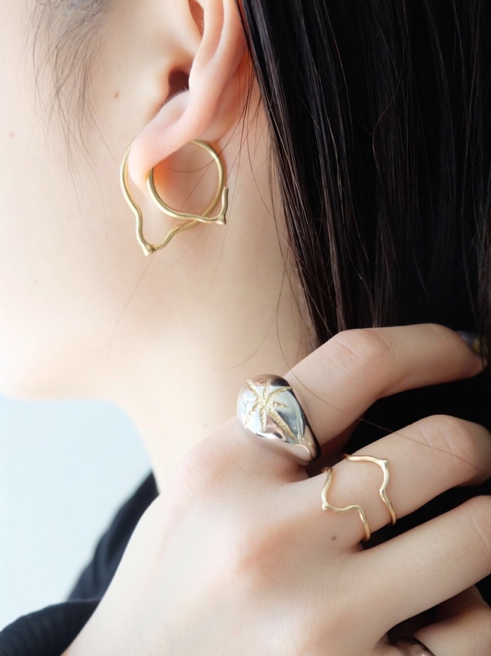 unbyyoshidatomoyo イヤーカフ Body EL Earcuff – un by Tomoyo Yoshida | 公式オンライン