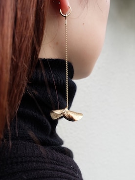 「アイテム（ピアス（片耳用））」を使った、yoshida tomoyoさん（レディース・153cm）の冬コーディネート