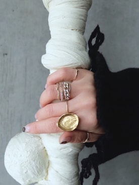 un by yoshida tomoyo（アンバイヨシダトモヨ）の「フルール・ペタル